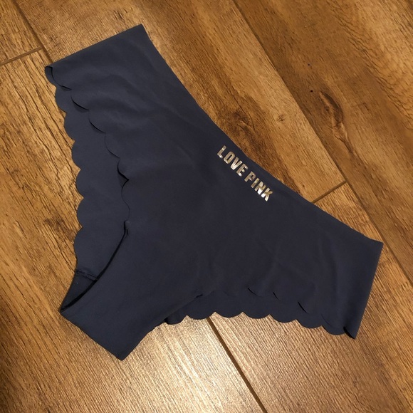 5 Pairs of Victoria Secret Pink Panties - Picture 1 of 5